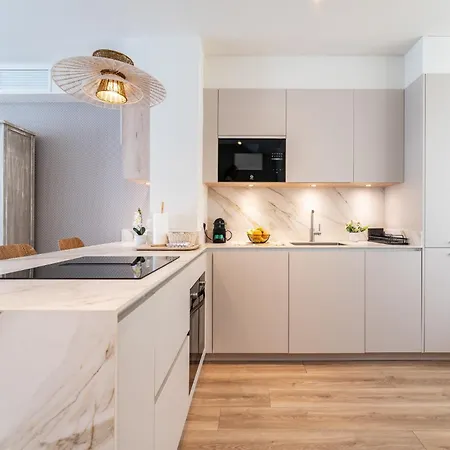 Appartamento Malagasuite Duplex With Parking Marbella
